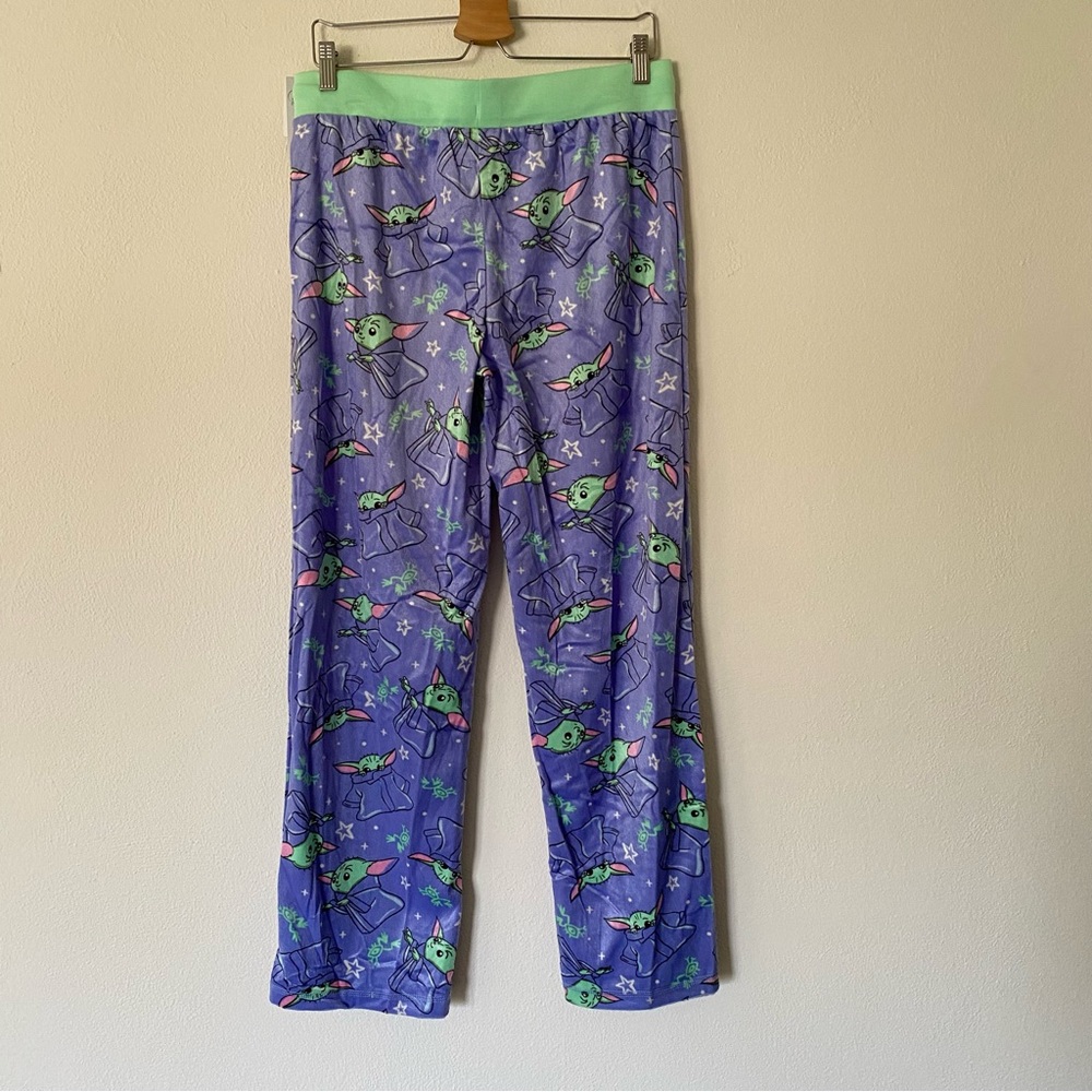 STAR WARS The Mandalorian Fleece Pajama Pants NWT Women's Medium Purple Cozy - Picture 7 of 10
